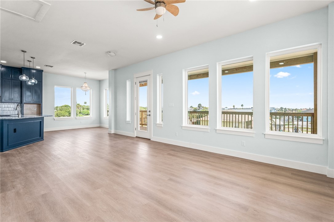 4101 Summit Corpus Christi TX 78418