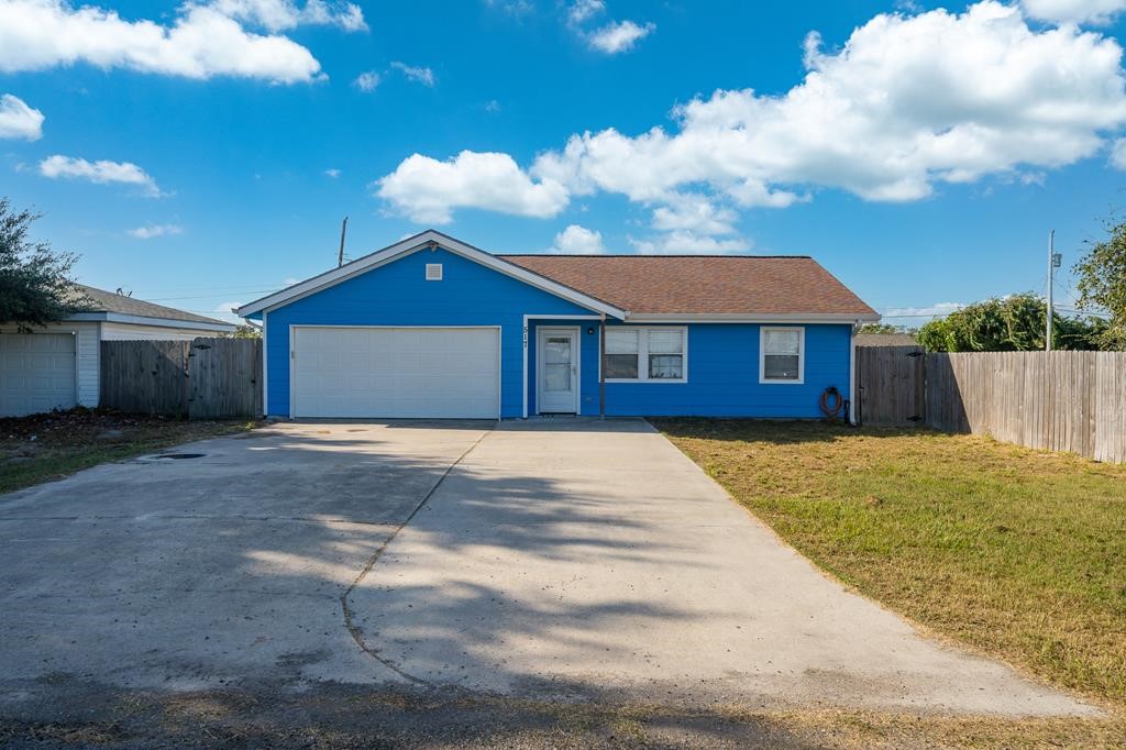 517 Mockingbird Lane Rockport TX 78382