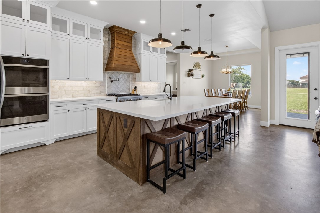 1056 Glenoak Drive Corpus Christi TX 78418