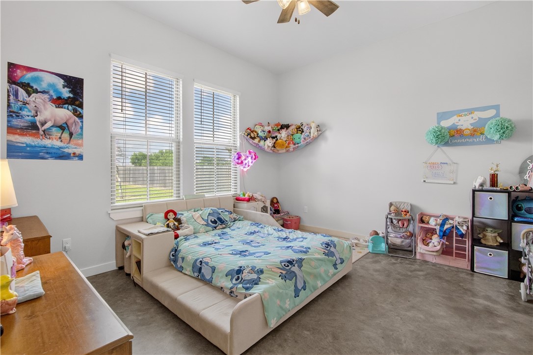1056 Glenoak Drive Corpus Christi TX 78418