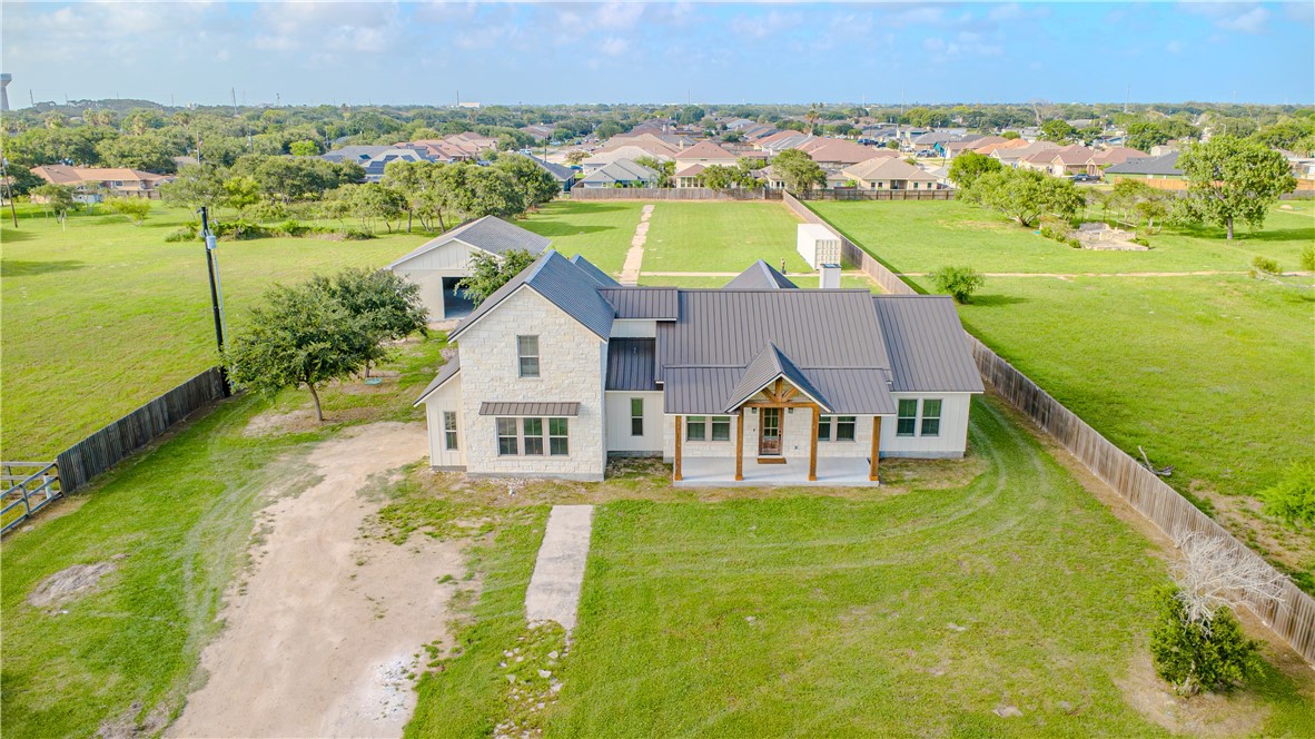 1056 Glenoak Drive Corpus Christi TX 78418