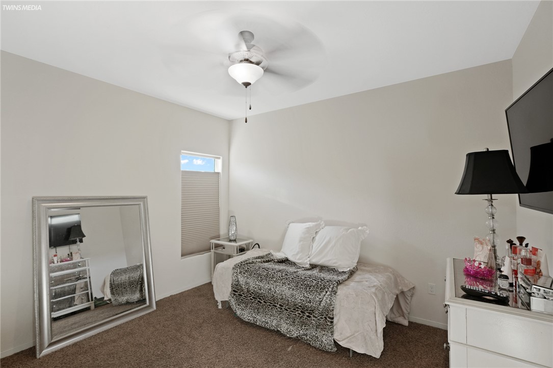 2513 Las Estrellas Street Corpus Christi TX 78414