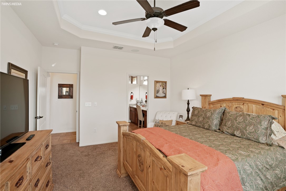 2513 Las Estrellas Street Corpus Christi TX 78414