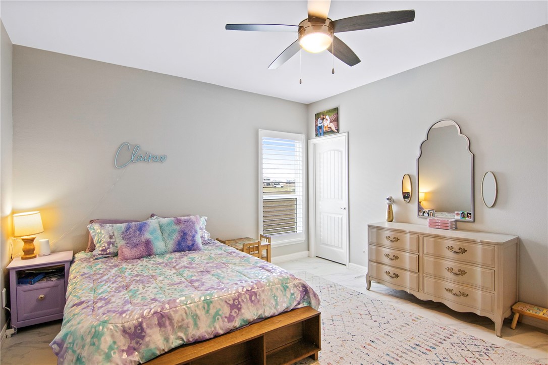 13 Westpointe Drive Rockport TX 78382