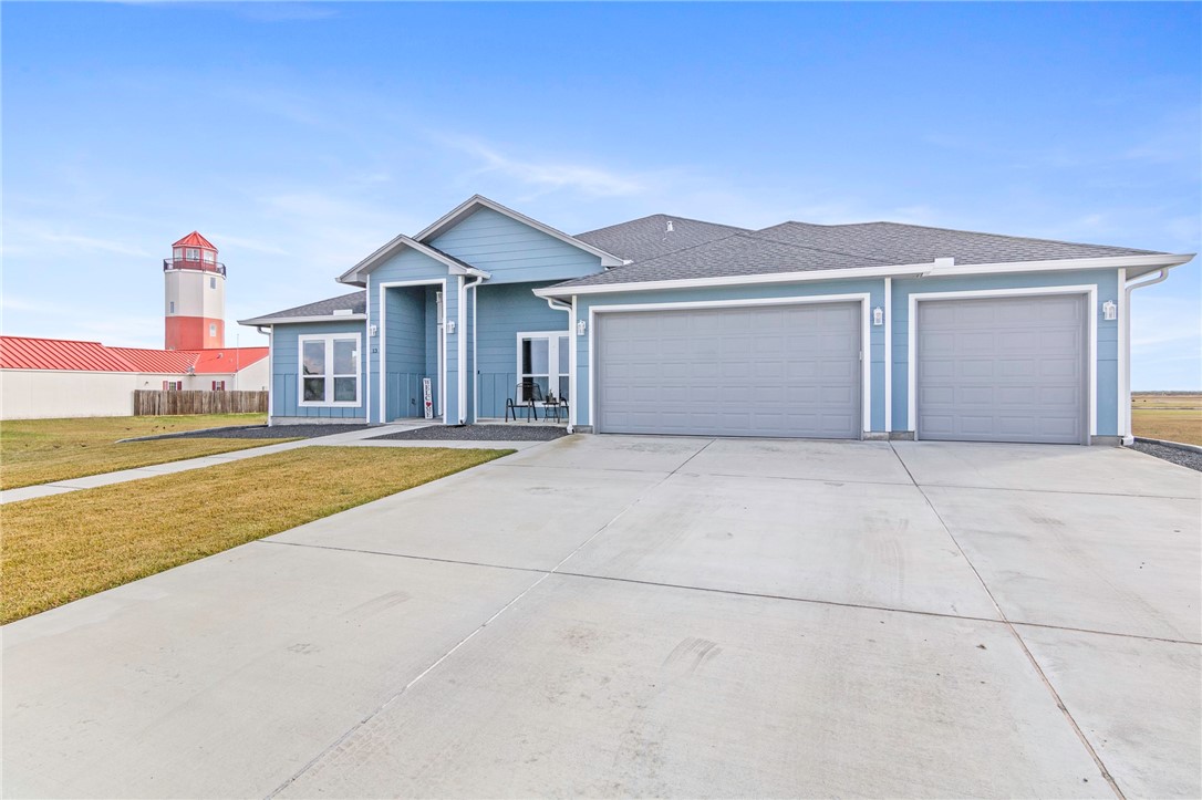 13 Westpointe Drive Rockport TX 78382