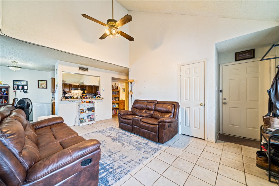 7202 Mansions Dr J2 Corpus Christi TX 78414