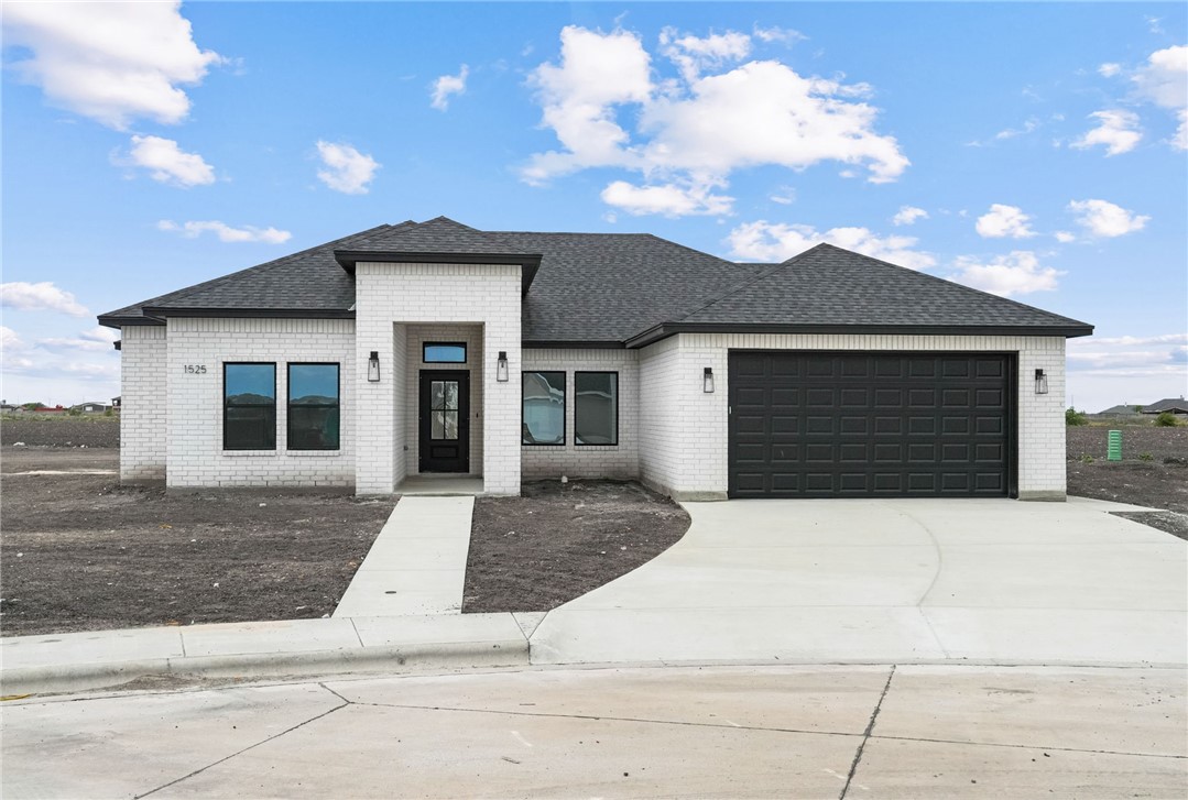 1525 Aegon Corpus Christi TX 78415