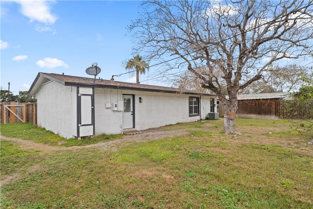 5801 Lucille Drive Corpus Christi TX 78412