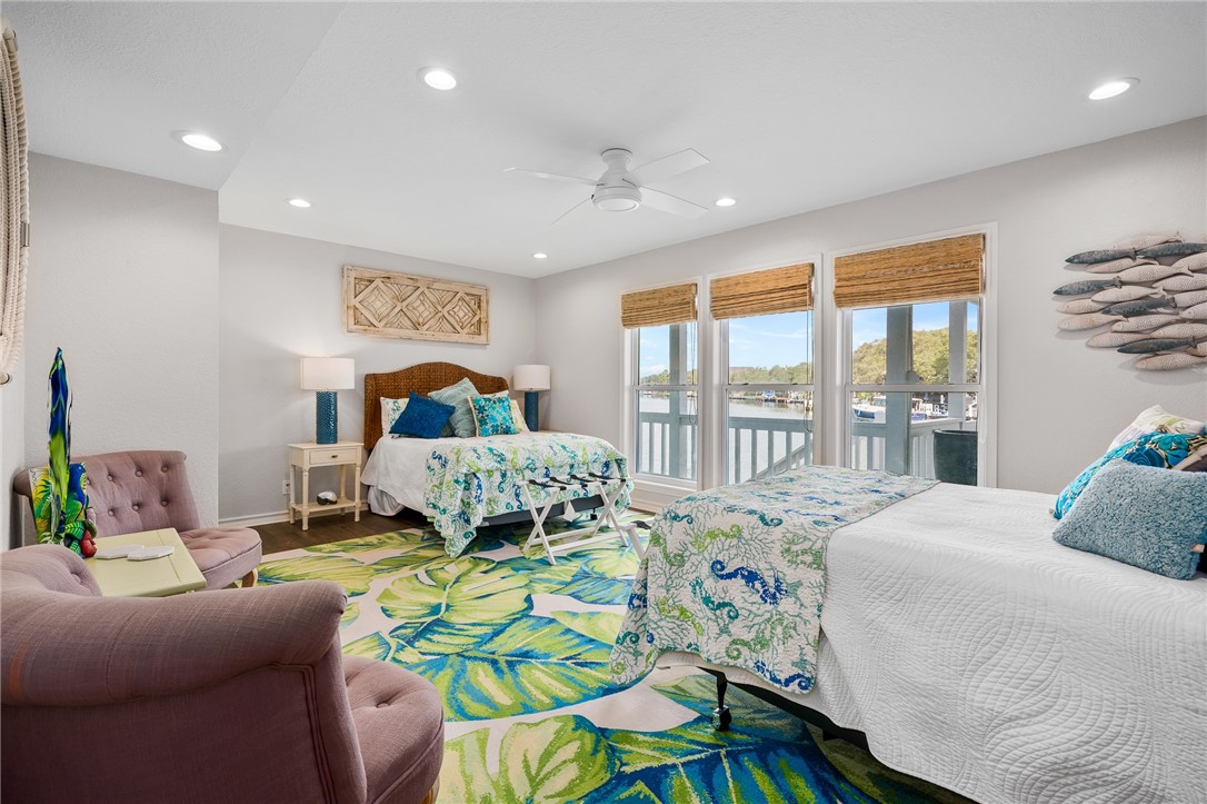 2301 Lakeside Court Rockport TX 78382