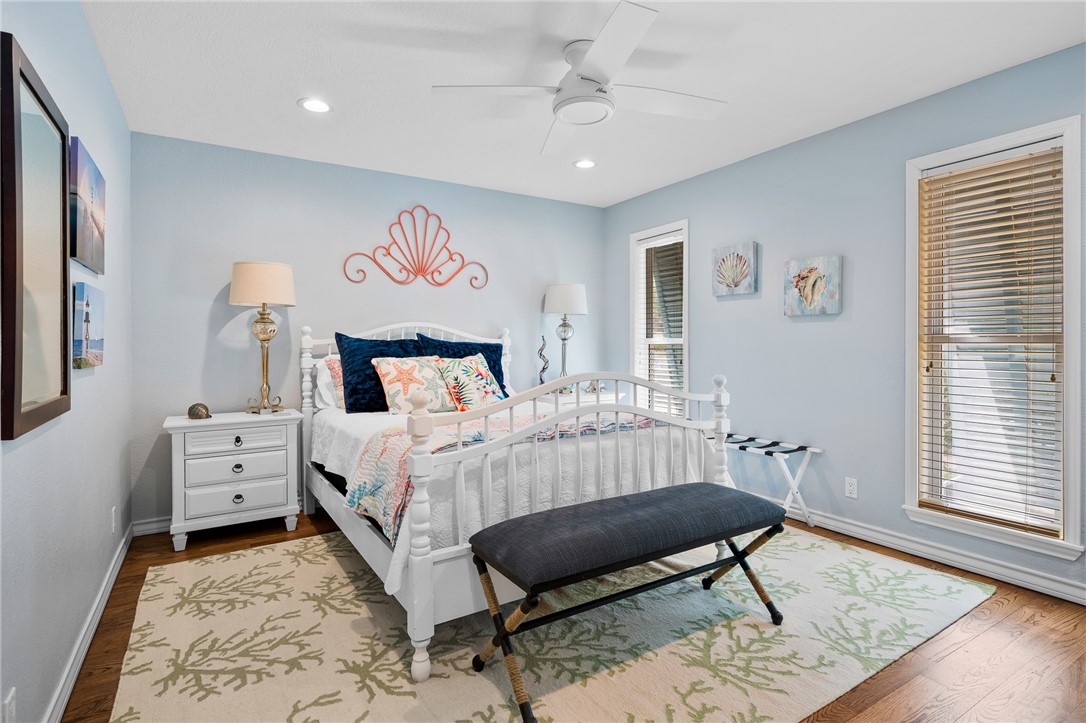 2301 Lakeside Court Rockport TX 78382
