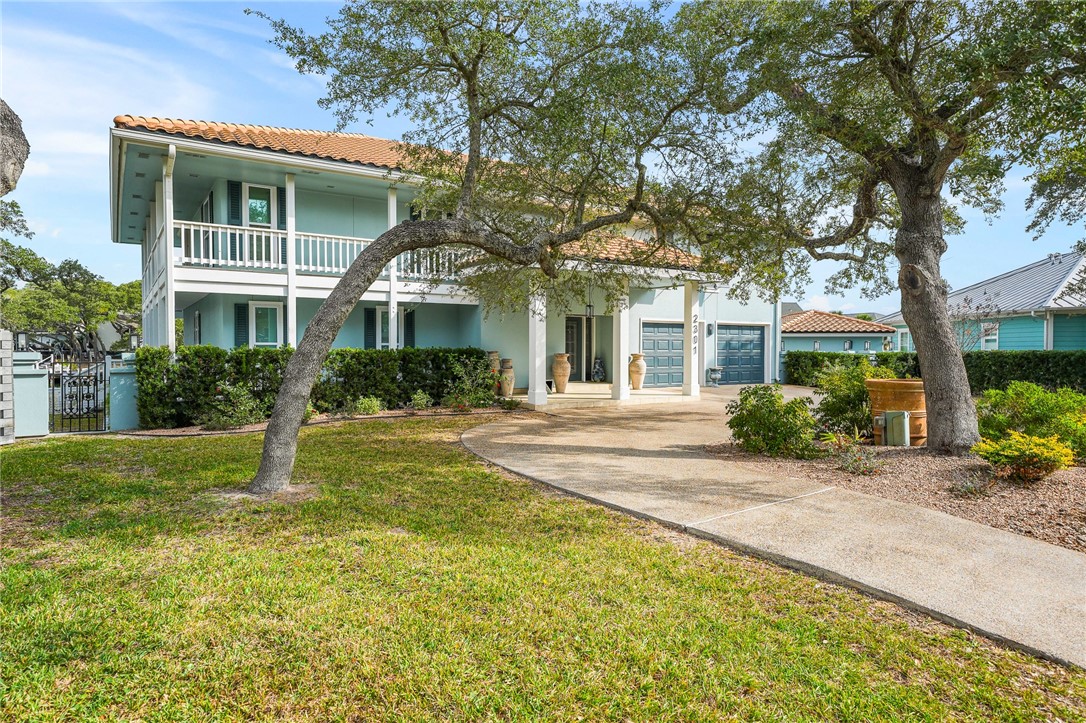 2301 Lakeside Court Rockport TX 78382