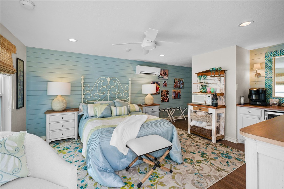 2301 Lakeside Court Rockport TX 78382