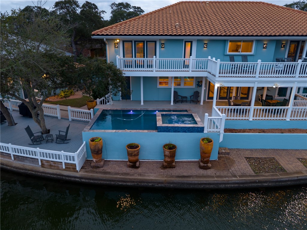 2301 Lakeside Court Rockport TX 78382