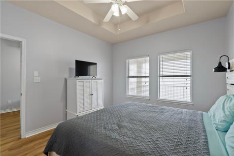 15102 Leeward Drive 602 Corpus Christi TX 78418