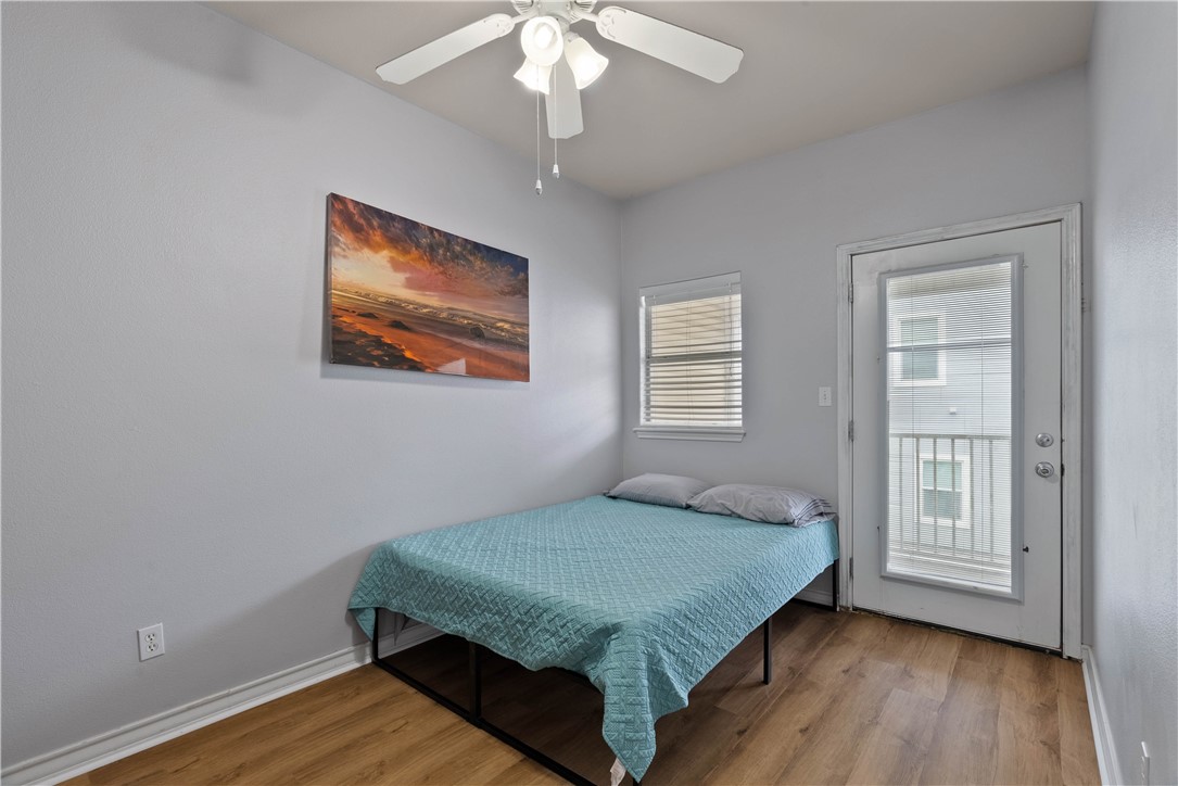 15102 Leeward Drive 602 Corpus Christi TX 78418