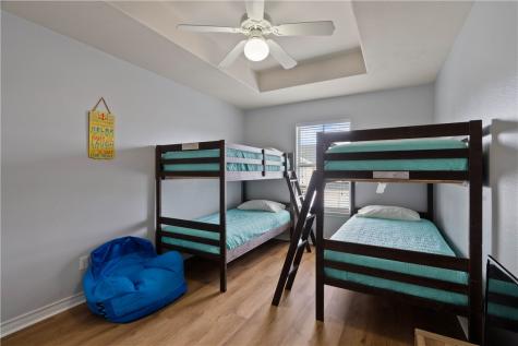 15102 Leeward Drive 602 Corpus Christi TX 78418
