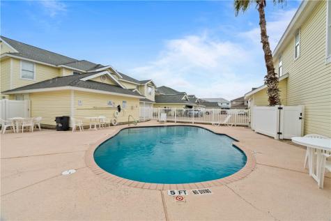 15102 Leeward Drive 602 Corpus Christi TX 78418