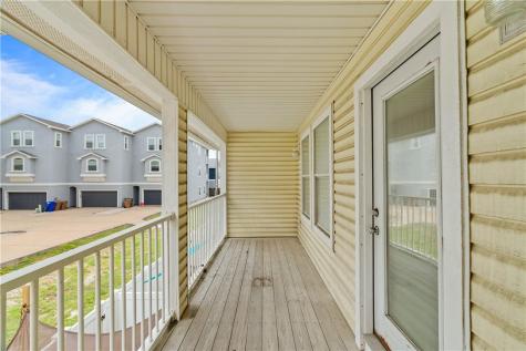 15102 Leeward Drive 602 Corpus Christi TX 78418