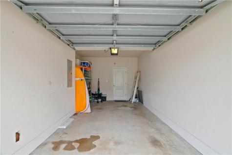 15102 Leeward Drive 602 Corpus Christi TX 78418