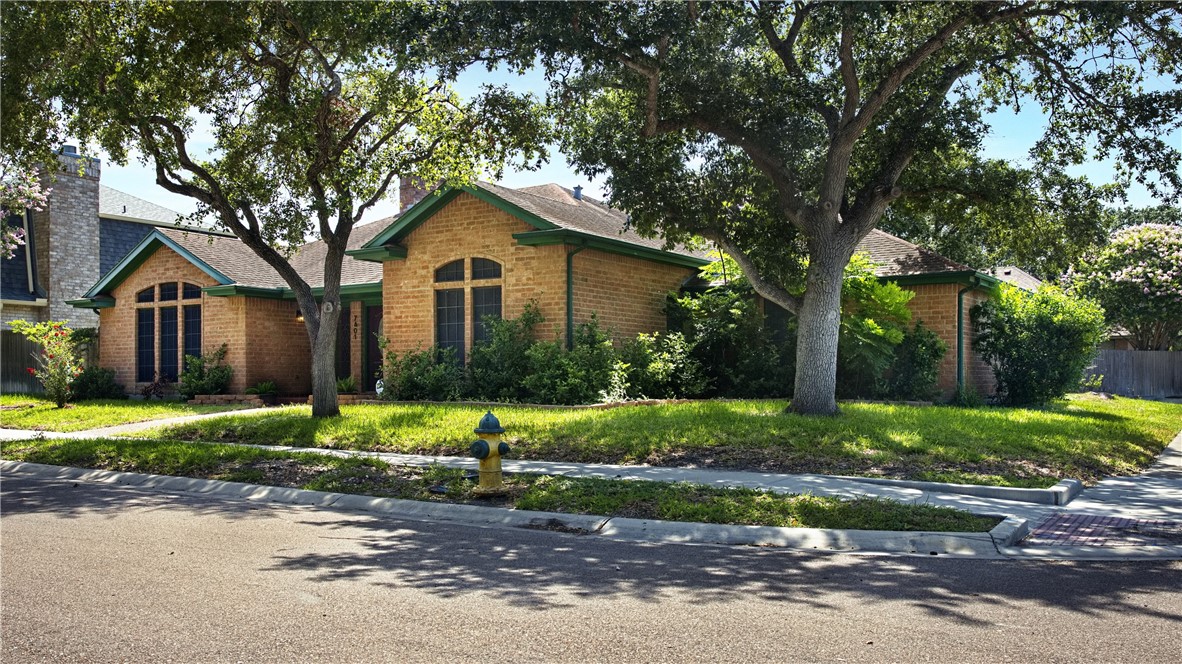 7401 Venice Drive Corpus Christi TX 78413