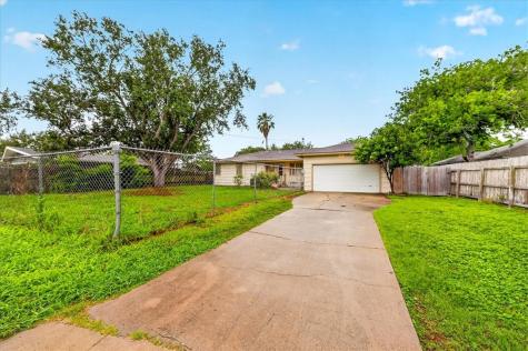 473 University Drive Corpus Christi TX 78412