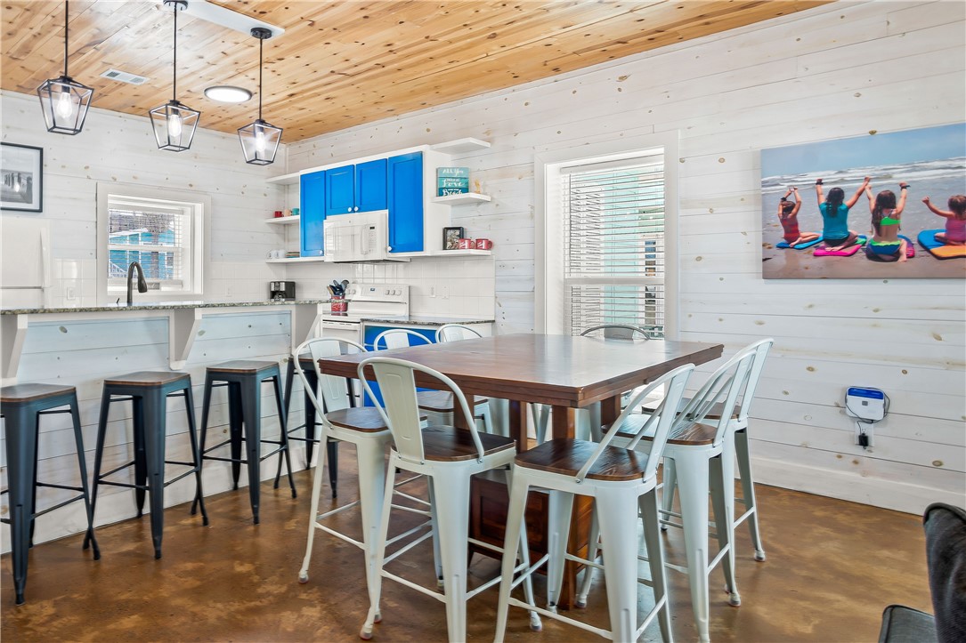 2120 S 11th Street #503 Port Aransas TX 78373