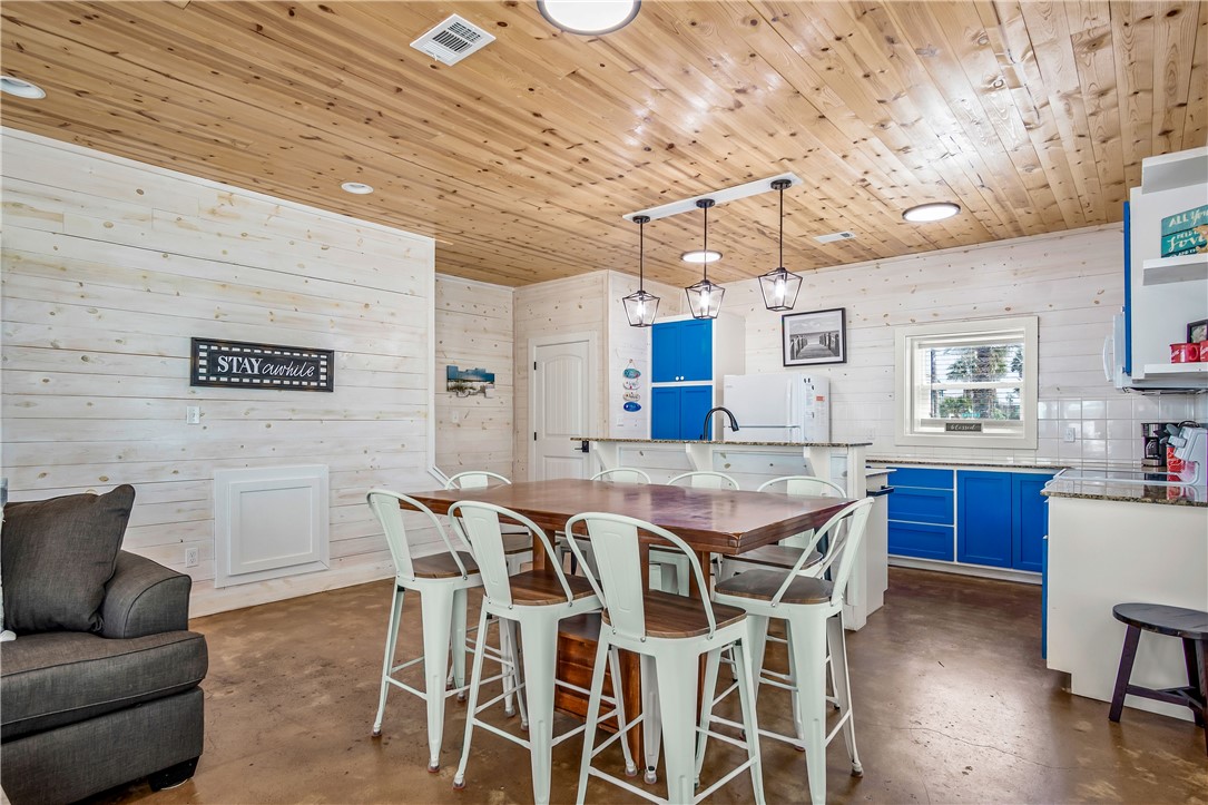 2120 S 11th Street #503 Port Aransas TX 78373