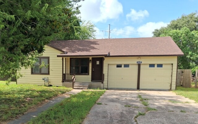 4405 S Cornelia Circle Corpus Christi TX 78408