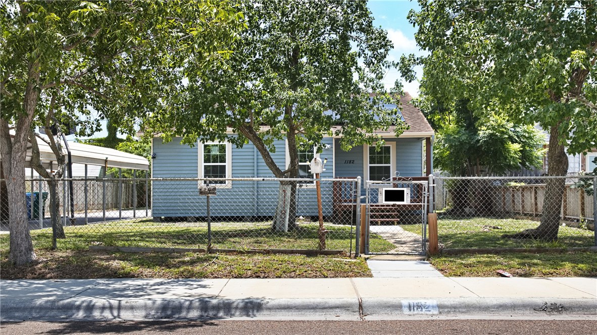 1182 Florida Avenue Corpus Christi TX 78404