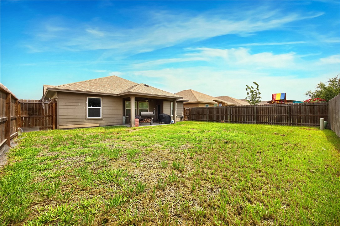 9453 English Oak Drive Corpus Christi TX 78410