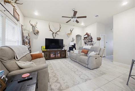 9453 English Oak Drive Corpus Christi TX 78410