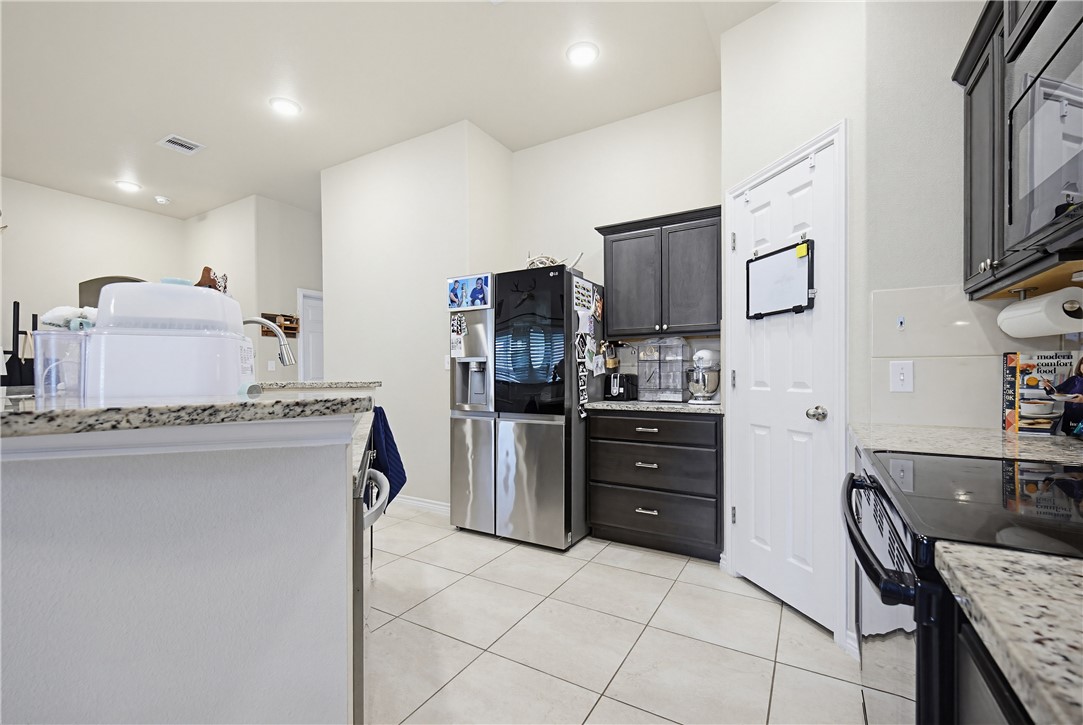 9453 English Oak Drive Corpus Christi TX 78410