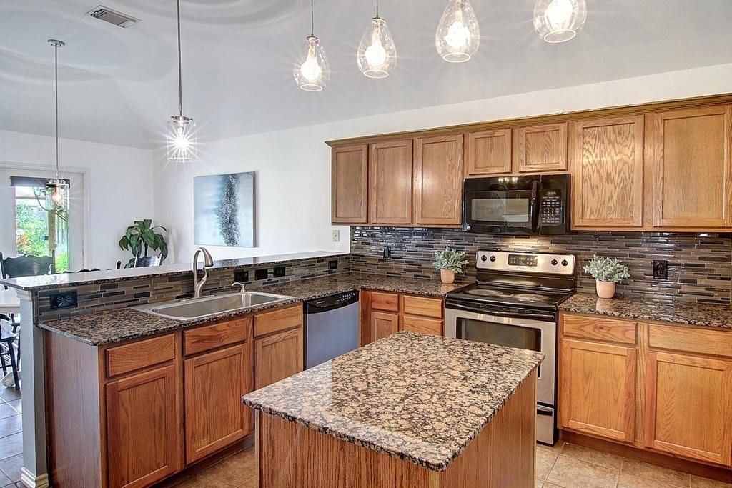 7421 Vaquero Drive Corpus Christi TX 78414
