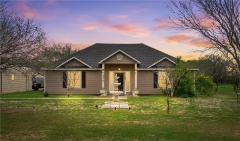 5076 Wildwood Lane Robstown TX 78380
