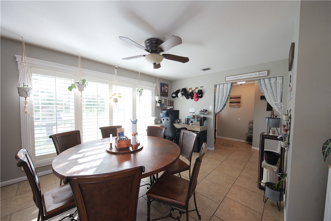 11821 Lori Drive Corpus Christi TX 78410