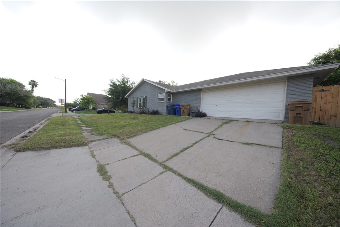11821 Lori Drive Corpus Christi TX 78410