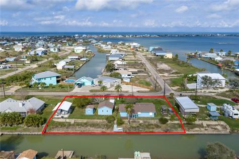 223 W Sagebrush Street Rockport TX 78382