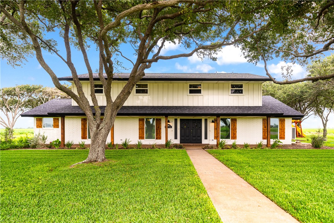 501 S County Road 1140 Riviera TX 78379