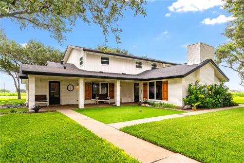 501 S County Road 1140 Riviera TX 78379