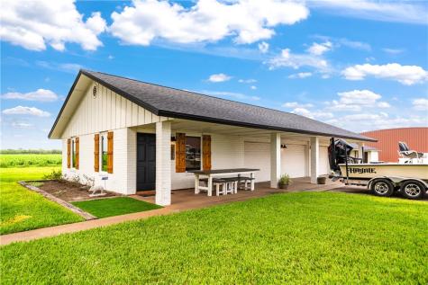 501 S County Road 1140 Riviera TX 78379