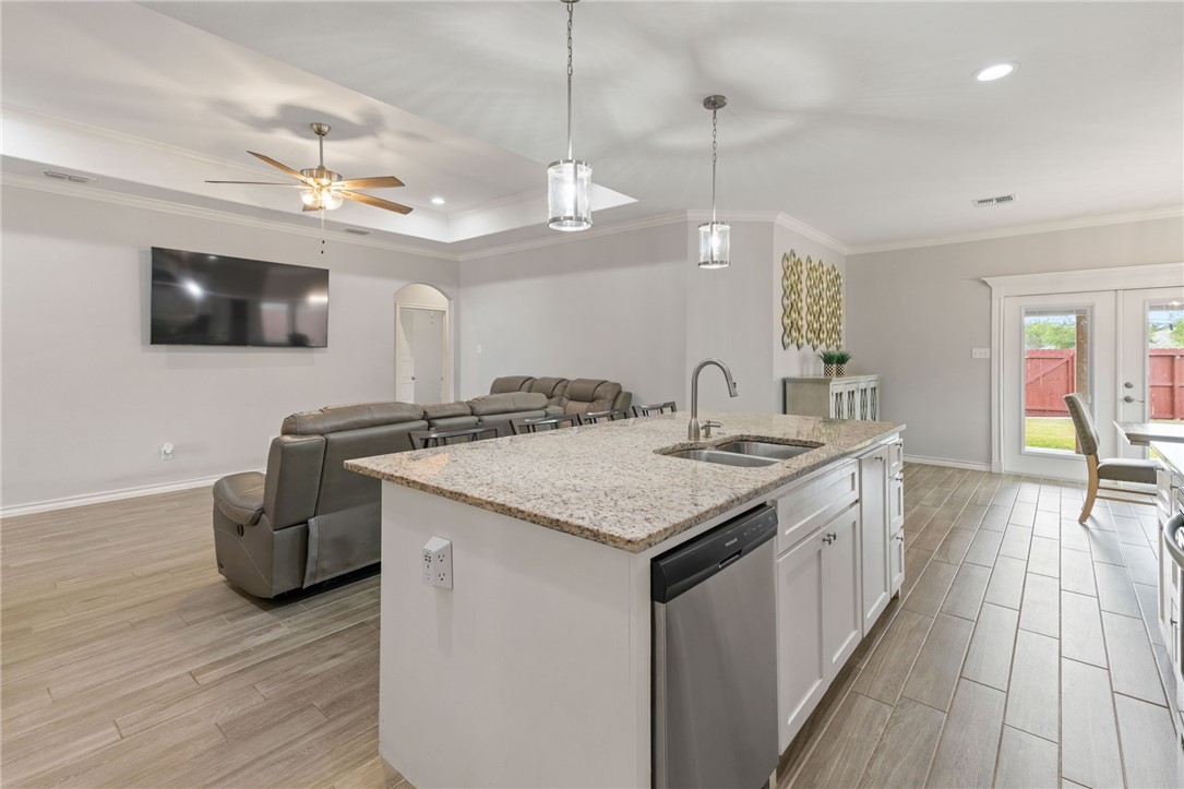 3337 Halfpenny Street Corpus Christi TX 78414