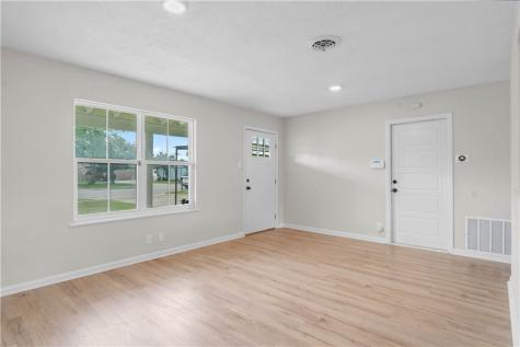 11228 Guess Drive Corpus Christi TX 78410
