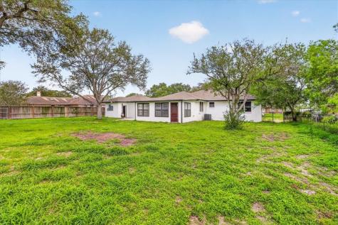 9849 Redbud Drive Corpus Christi TX 78410
