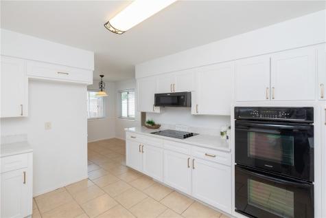 726 Meadowbrook Drive Corpus Christi TX 78412