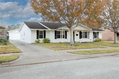 726 Meadowbrook Drive Corpus Christi TX 78412