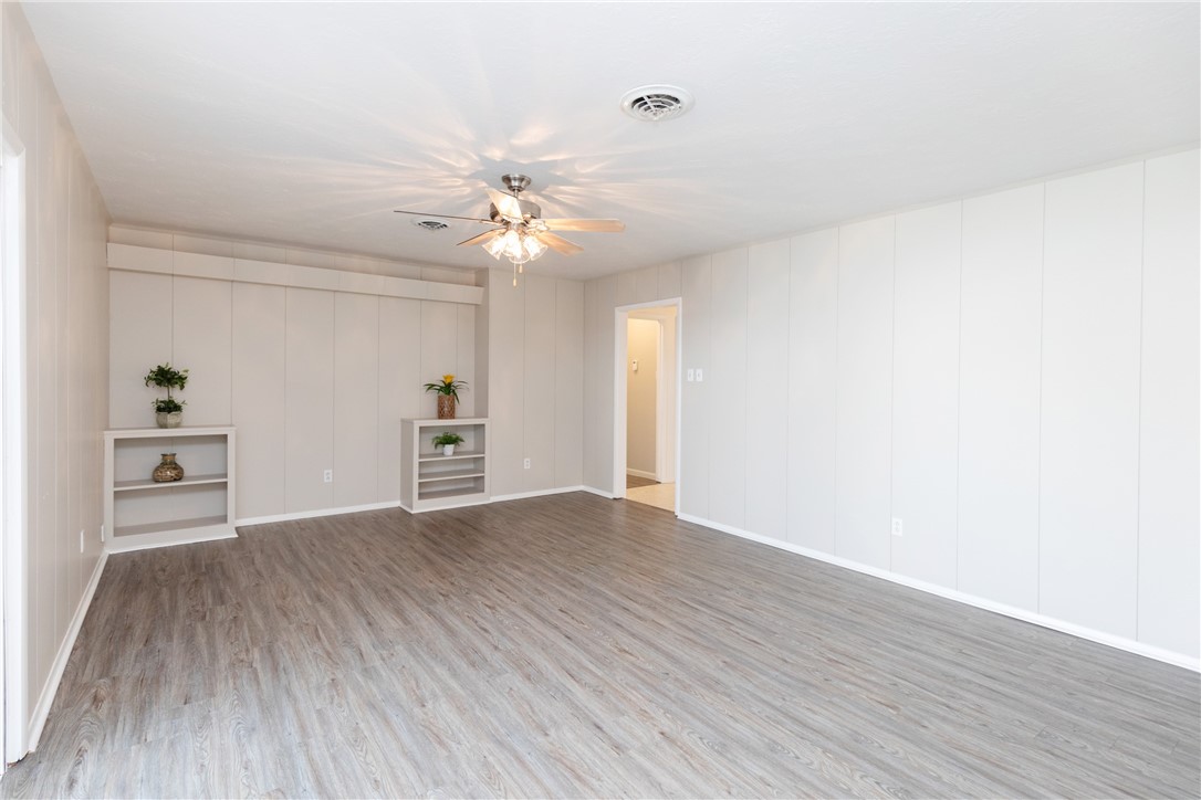726 Meadowbrook Drive Corpus Christi TX 78412