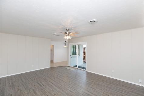 726 Meadowbrook Drive Corpus Christi TX 78412