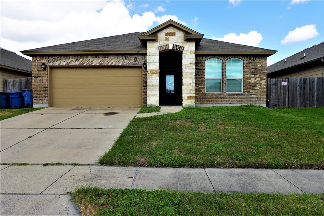 1006 Imperial Street Portland TX 78374