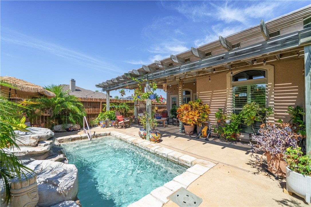 15669 Three Fathoms Bank Corpus Christi TX 78418