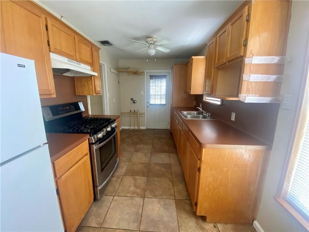 233 Eastgate Drive Corpus Christi TX 78408
